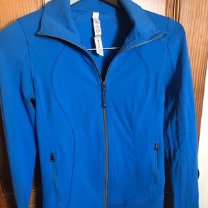 Lululemon zip up Size 4